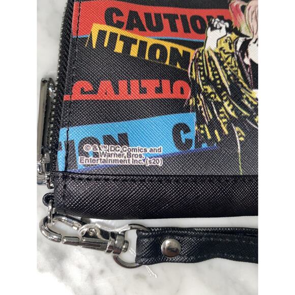 Buckle Up Wallet Harley Quinn Birds Of Prey New Zip Around - Picture 2 of 7